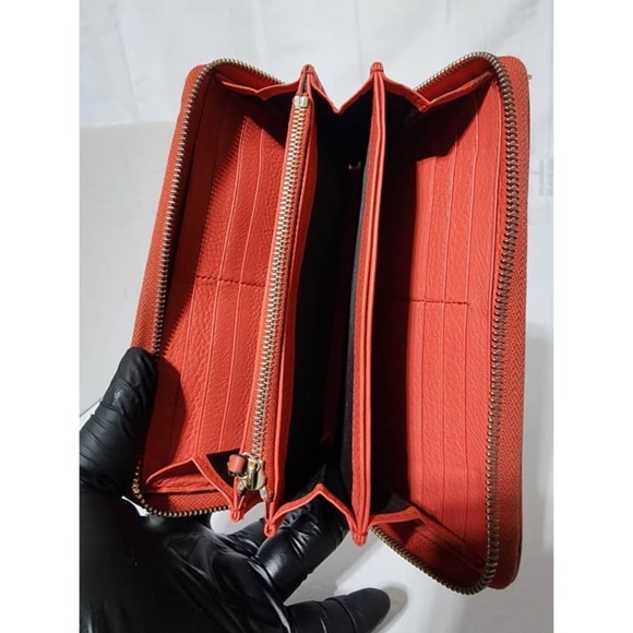 Authentic GUCCI Pebbled Calfskin Soho Zip Around Wallet Red - Picture 12 of 13